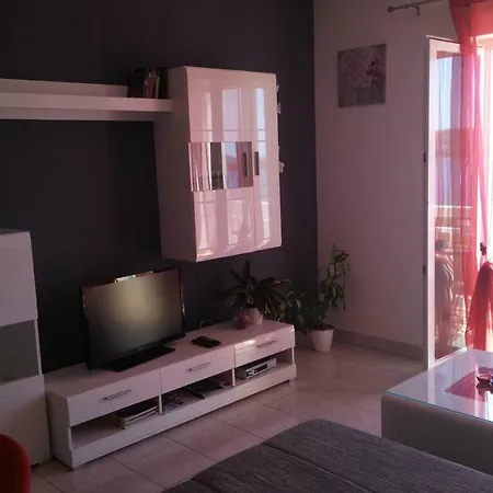 Zunic Apartment